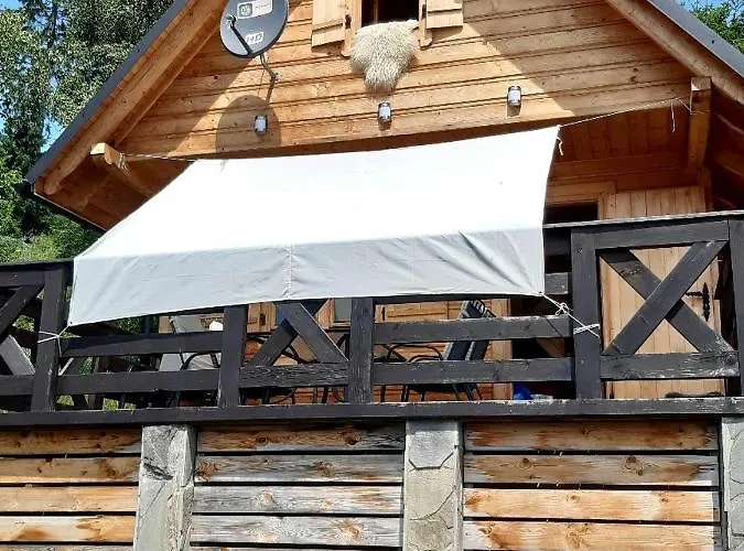 בית נופש Roza *